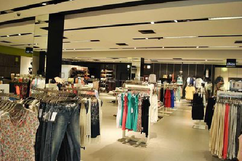 新蔡商场里的店面怎么装修？